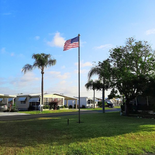30 ft Al Flag Pole w/ US Flag and Ball - Image 9